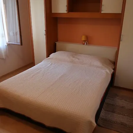 Appartement Rozali Supetar
